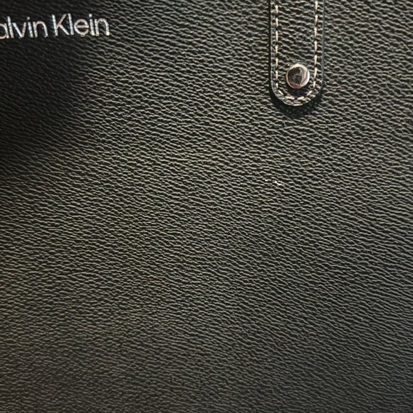 Calvin Klein purse - Picture 3 of 5